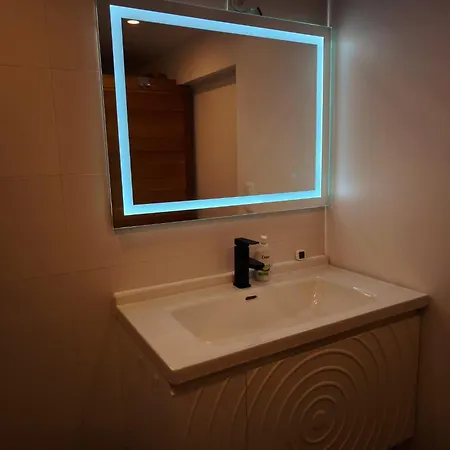 Moderne à Proximité Des 7 Meuses